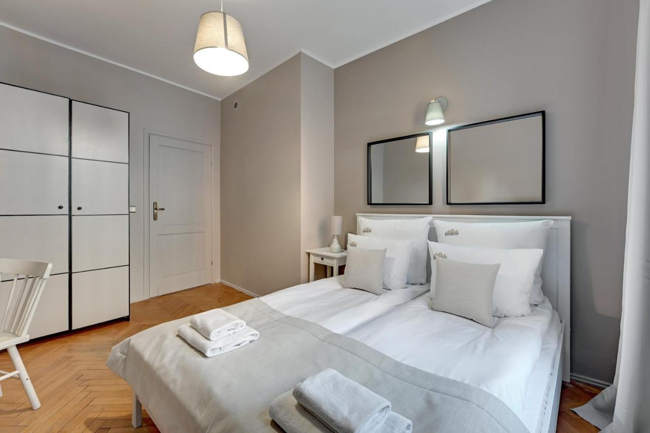 Chlebnicka Apartments In Main Old Town By Downtown Apartments Danzica Esterno foto
