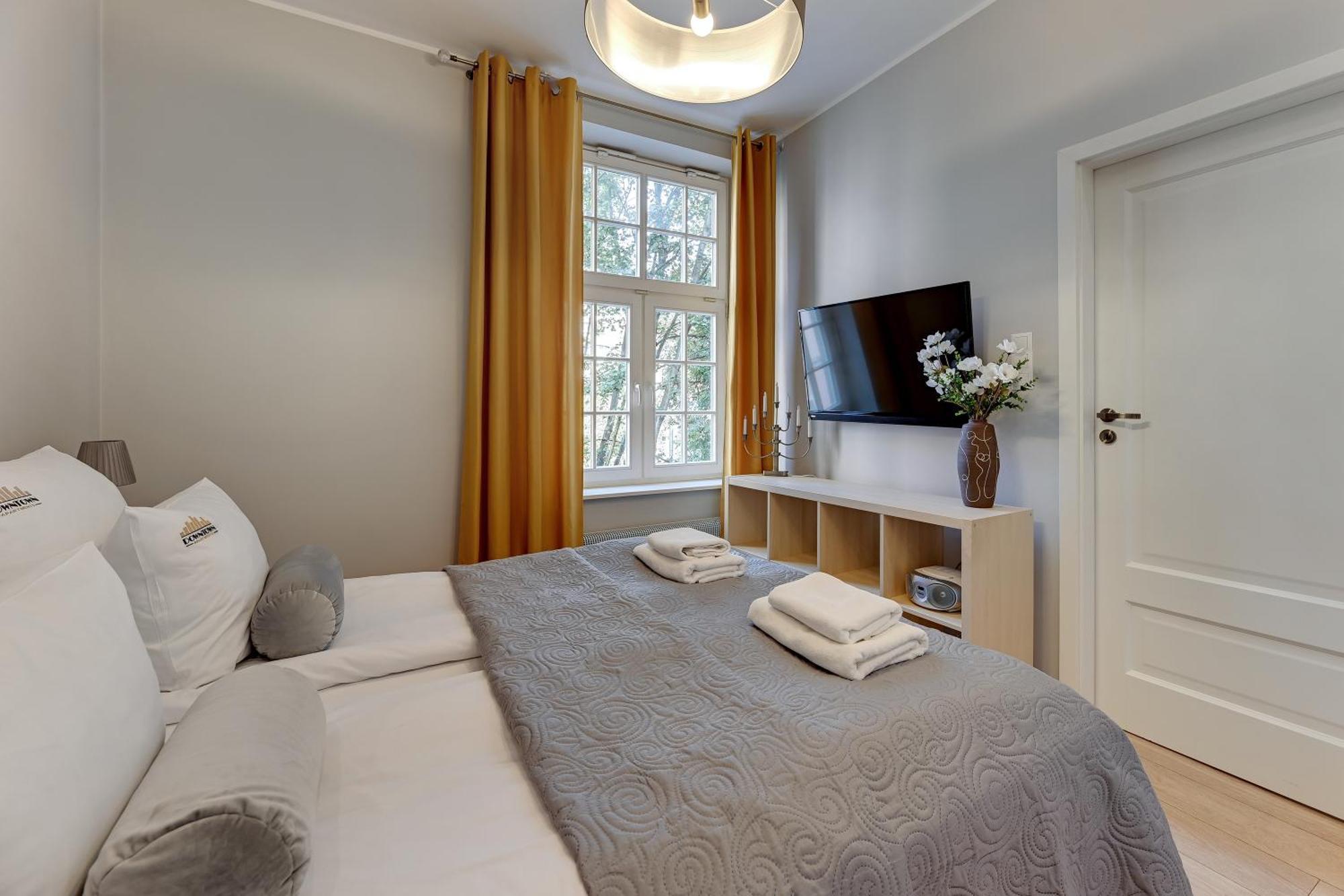 Chlebnicka Apartments In Main Old Town By Downtown Apartments Danzica Esterno foto